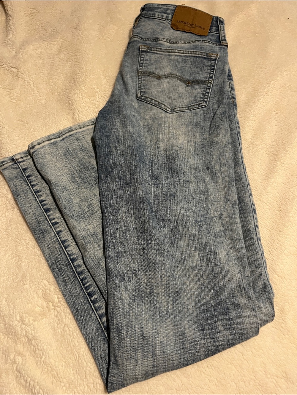 American Eagle Outfitters Light Blue Skinny Jeans